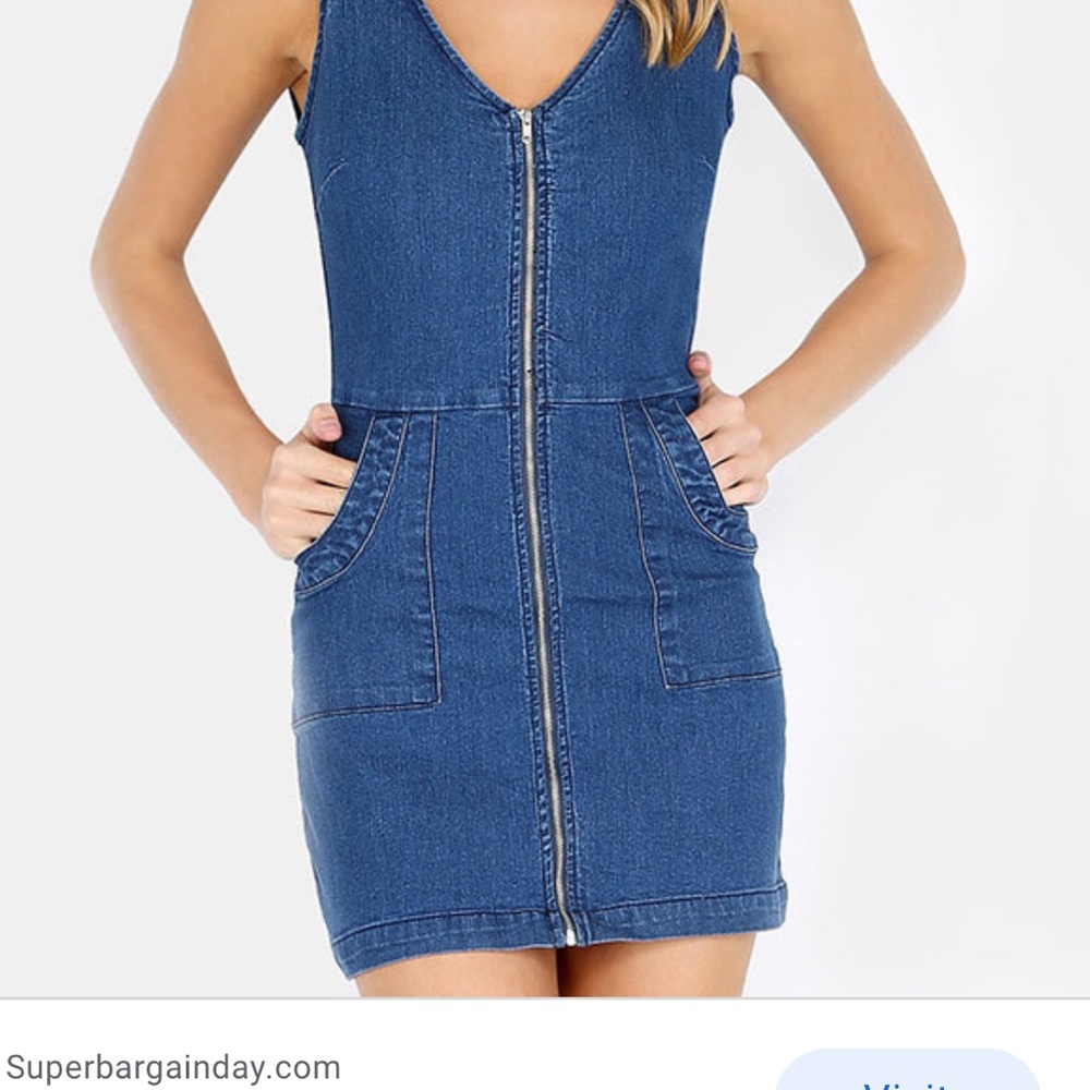 Iris ,Zipper detail, Denim dress. - Picture 3 of 10